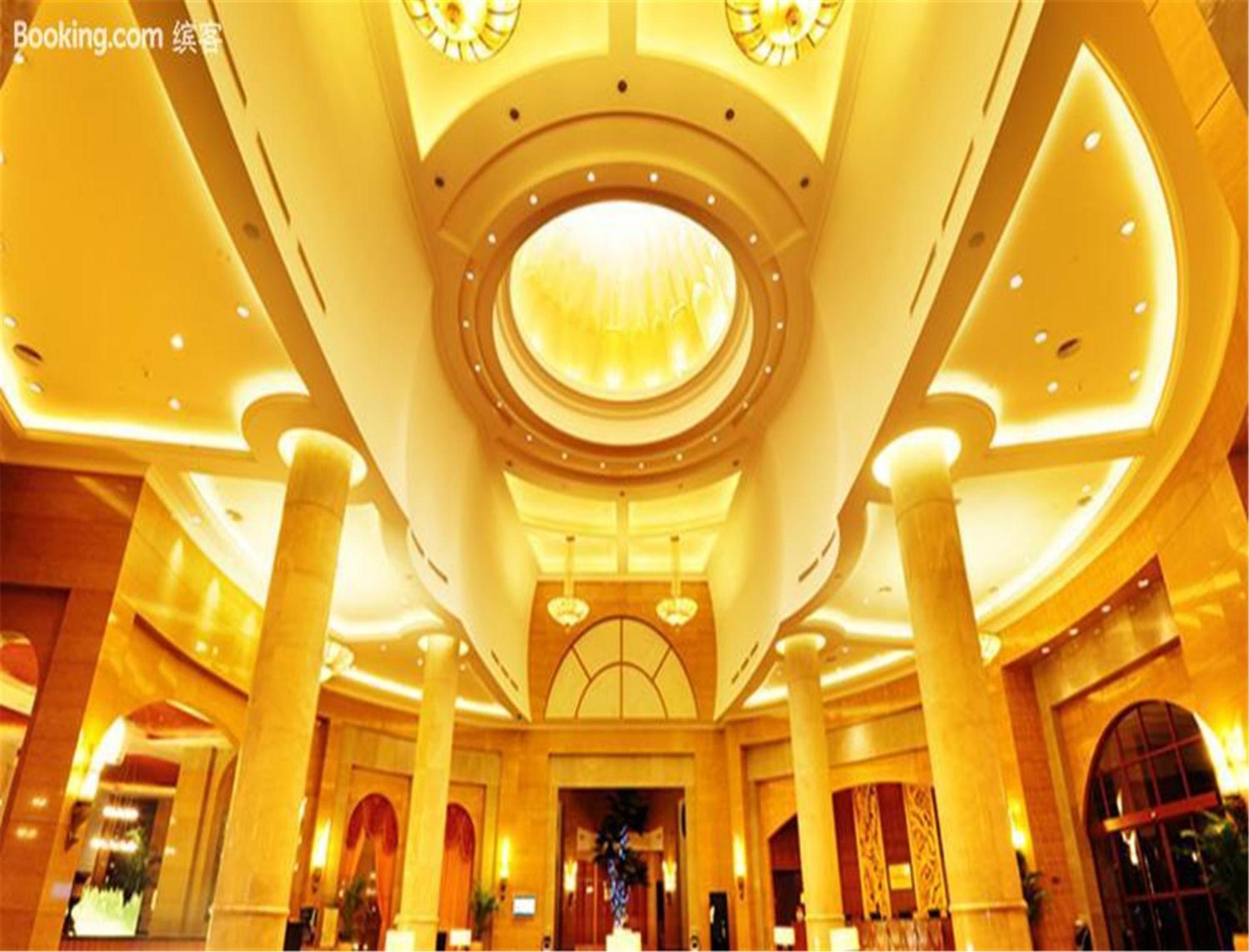 Ocean Spring Grand Metropark Hotel จูไห่ ภายนอก รูปภาพ