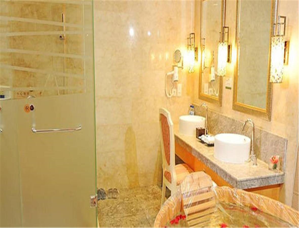 Ocean Spring Grand Metropark Hotel จูไห่ ภายนอก รูปภาพ