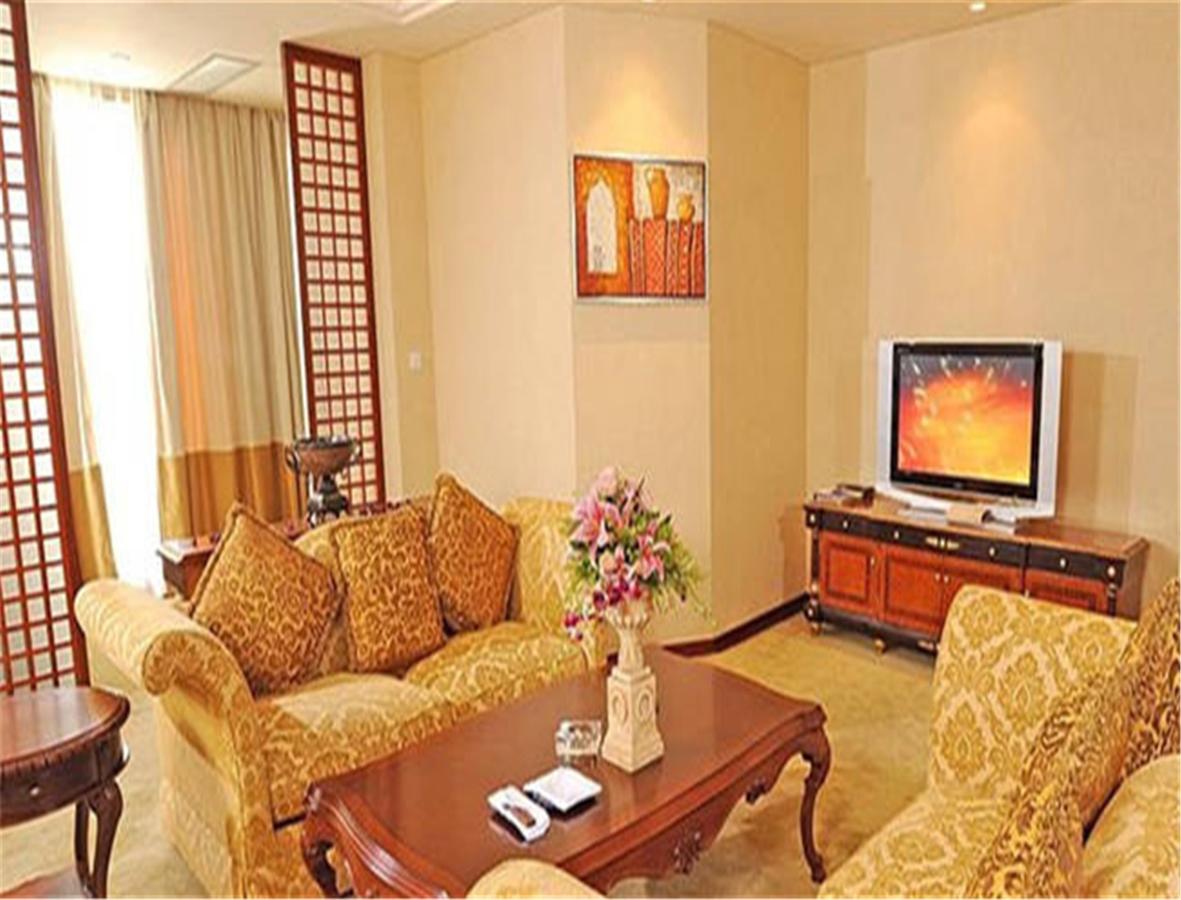 Ocean Spring Grand Metropark Hotel จูไห่ ภายนอก รูปภาพ
