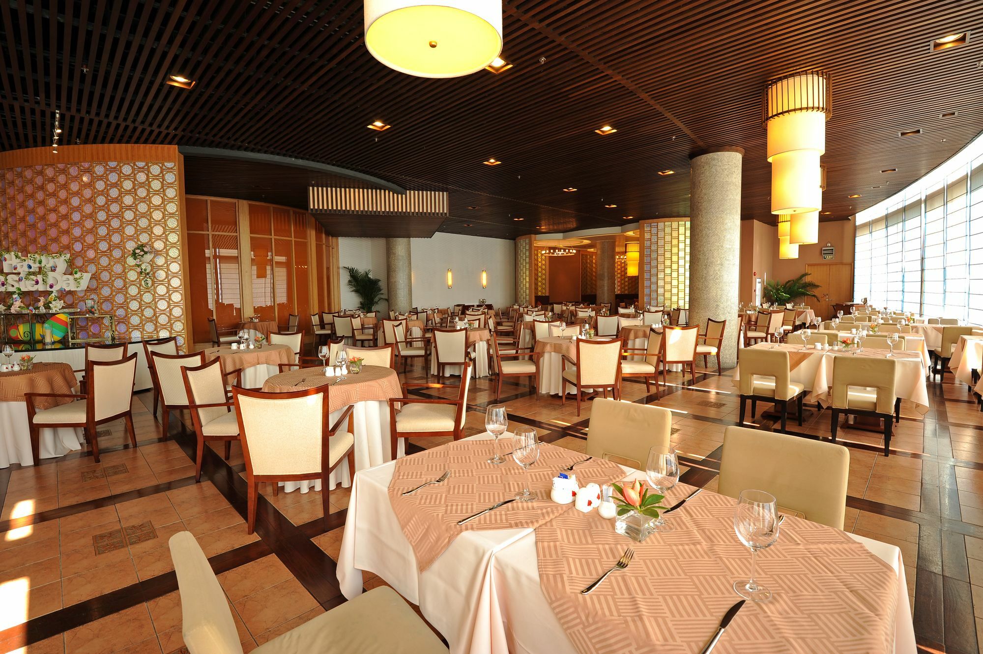 Ocean Spring Grand Metropark Hotel จูไห่ ภายนอก รูปภาพ